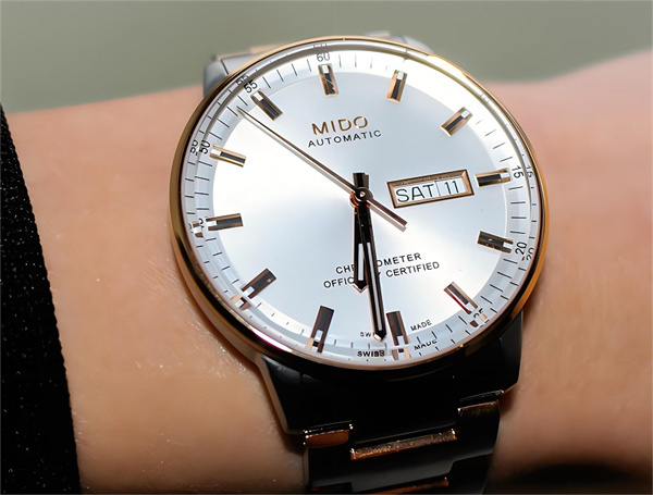 美度手表磕碰了处理技巧集锦(图) 美度手表磕碰了处理技巧集锦(图)